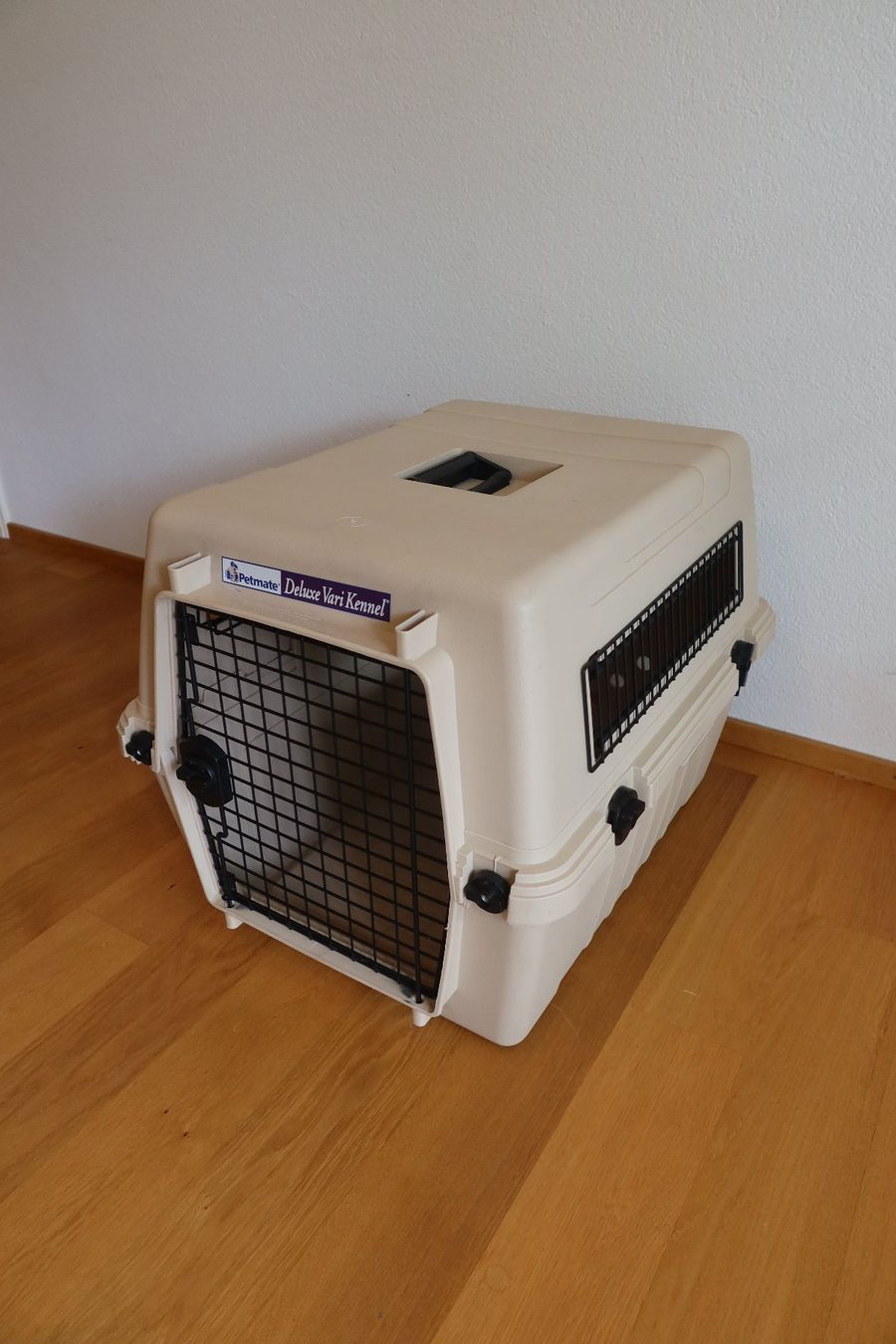 Gabbie, trasporto & Sicurezza: Petmate Deluxe Vari Kennel Medium – Usato da Kilchberg ZH venduto da and_y5q6 1