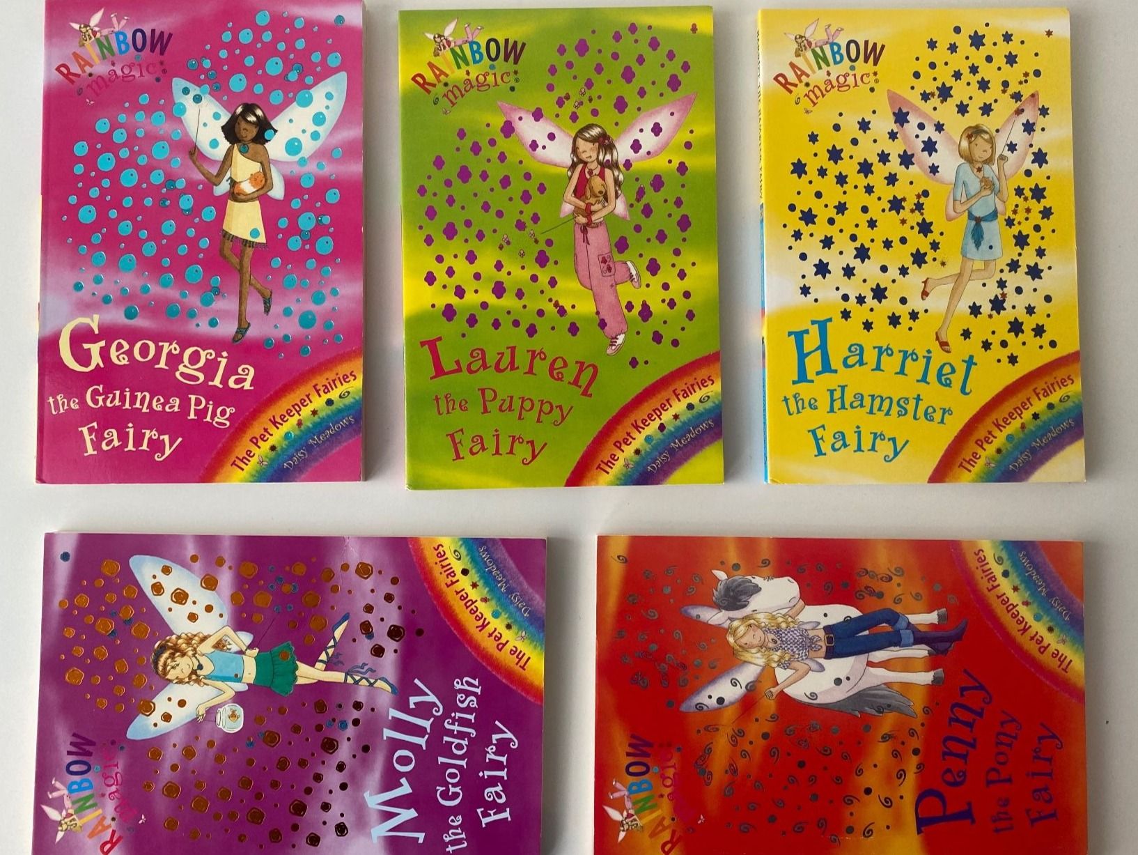 Bücher: 42 Rainbow Magic Bücher - Feen Sammlung Box Set English – Gebraucht aus Mellingen von Lapequenita 8