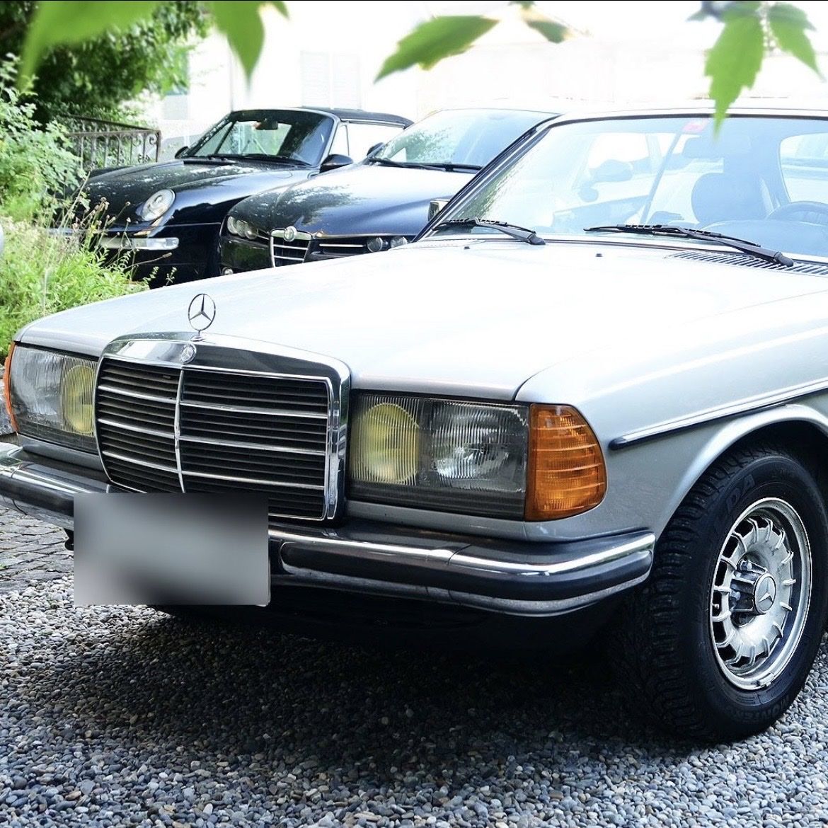 Mercedes-Benz Automobili: Mercedes230CE Silber,Leder,Klima – Usato da Oberwangen TG venduto da fob_8y8p 2