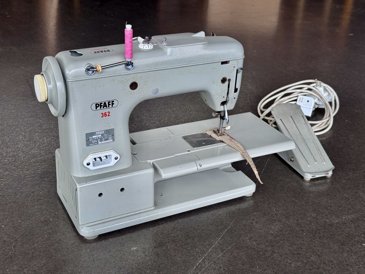 Pfaff Nähmaschinen: Nähmaschine Pfaff 362 Automatic – Gebraucht aus Bern von keristophu 1
