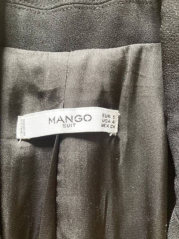 Vestes: Veste noire Mango Suit taille S – D'occasion à Renens VD par chrstn 1