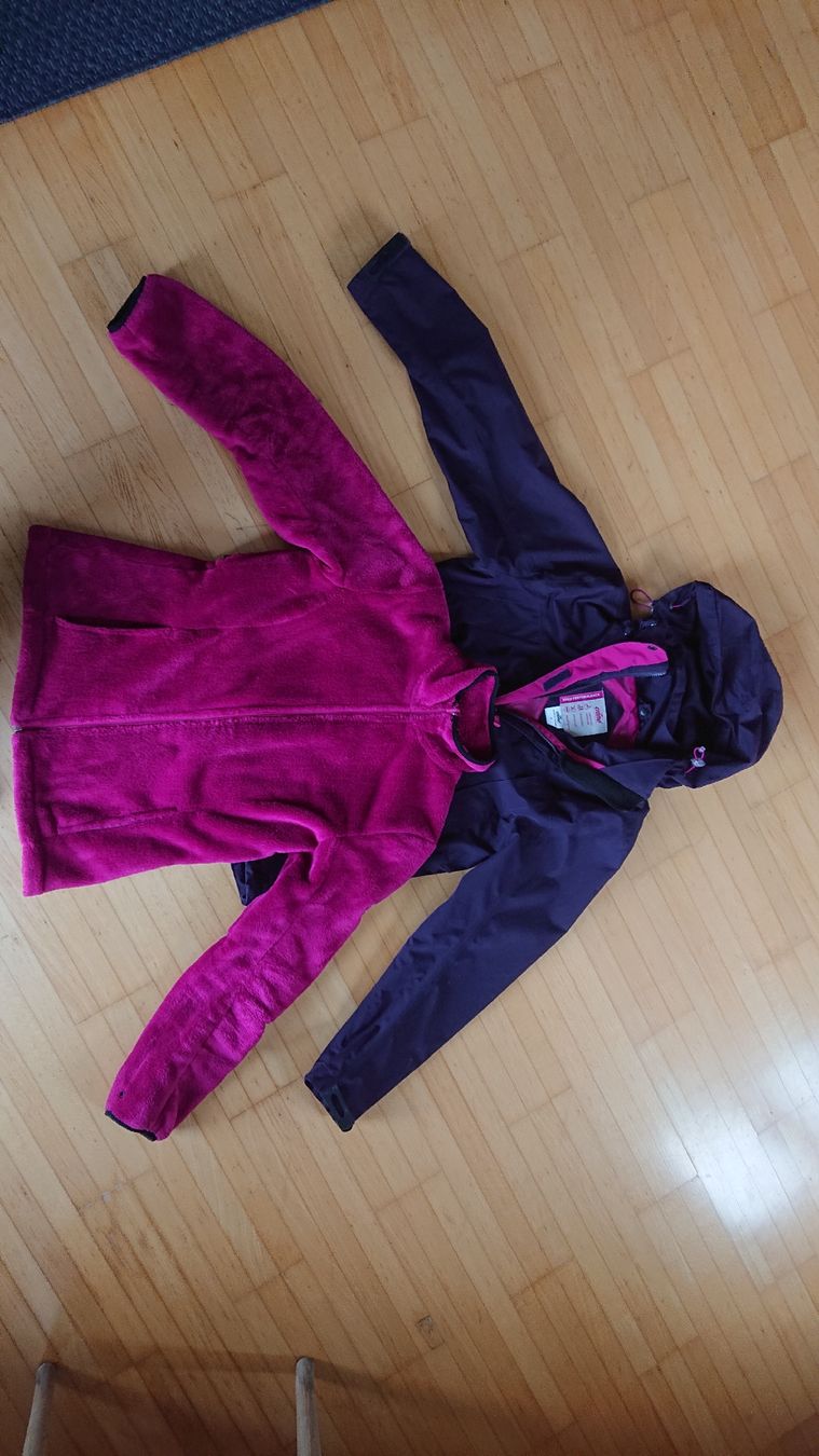 Giacche: Fleecejacke & Wanderjacke Gr. 36 passt 38 – Usato da Fieschertal venduto da Rg8890