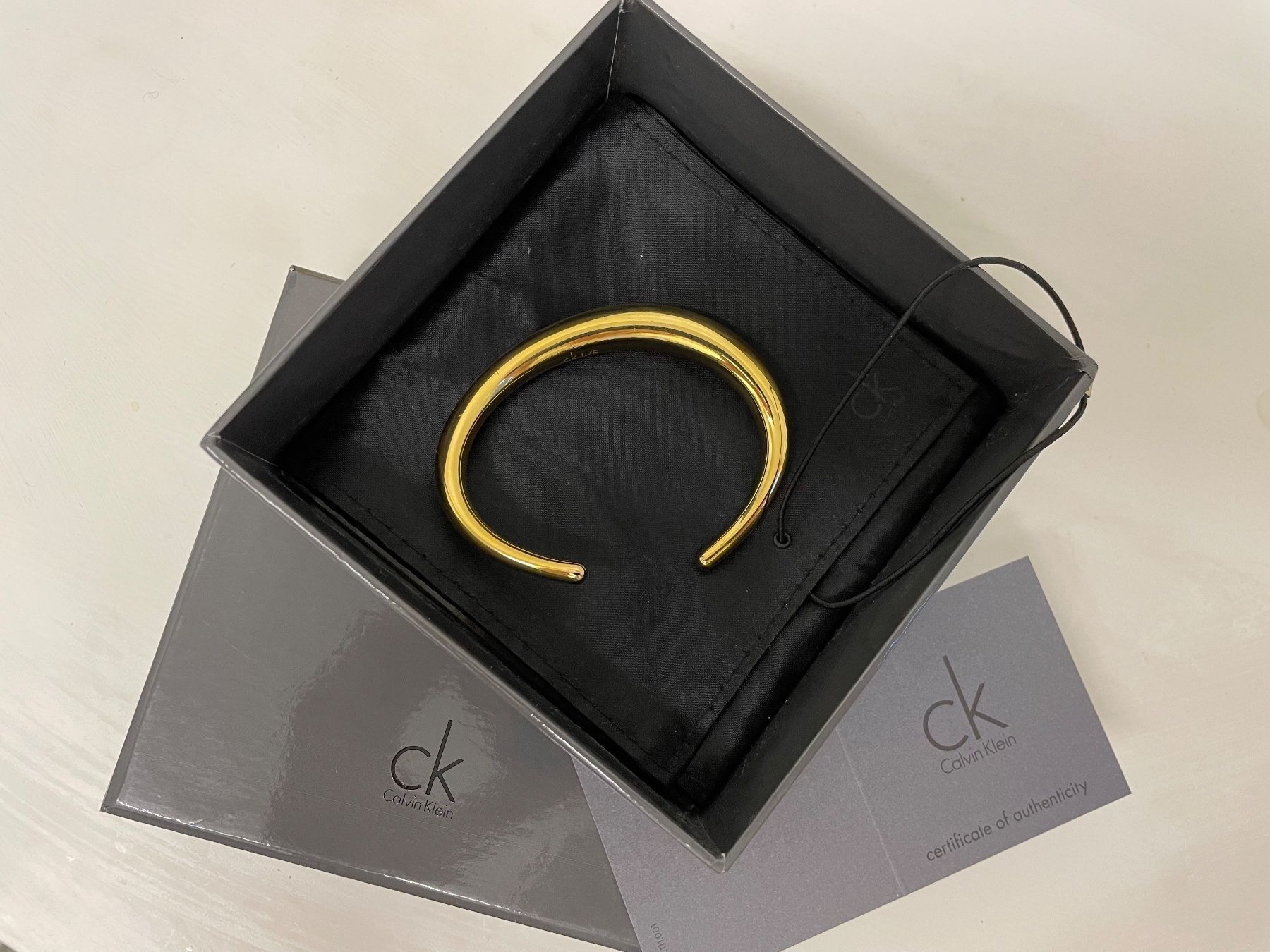 Calvin Klein Bracciali & Braccialetti: Armband – Usato da St.Gallen venduto da nat_7n75