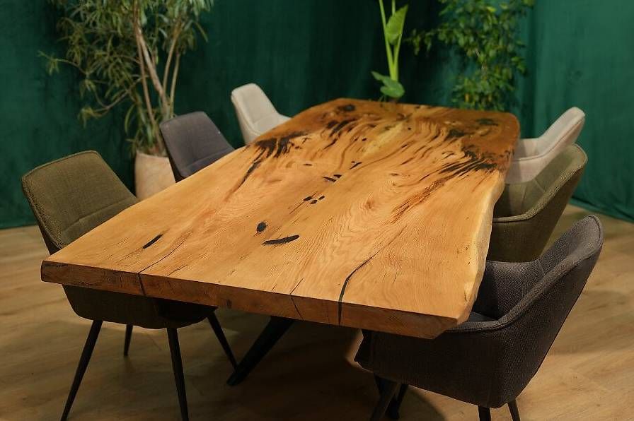 Tavoli: Unikat aus Eiche - Der Esstisch mit Charakter – Usato da Walchwil venduto da Swissdesign_Haag 8