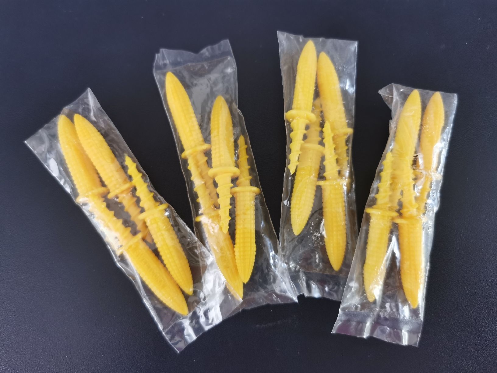 Gabeln: Maiskolben Halter 16 Stück NEU – Neu und originalverpackt aus Glattbrugg von riseca