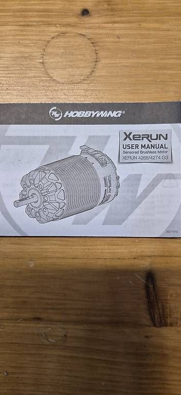 Serpent Modellismo RC: Serpent SRX8 GTE 4WD – Usato da Münsingen venduto da Soerwer 1