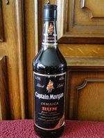 Vintage Capitan Morgan Rum Black Label 1980s