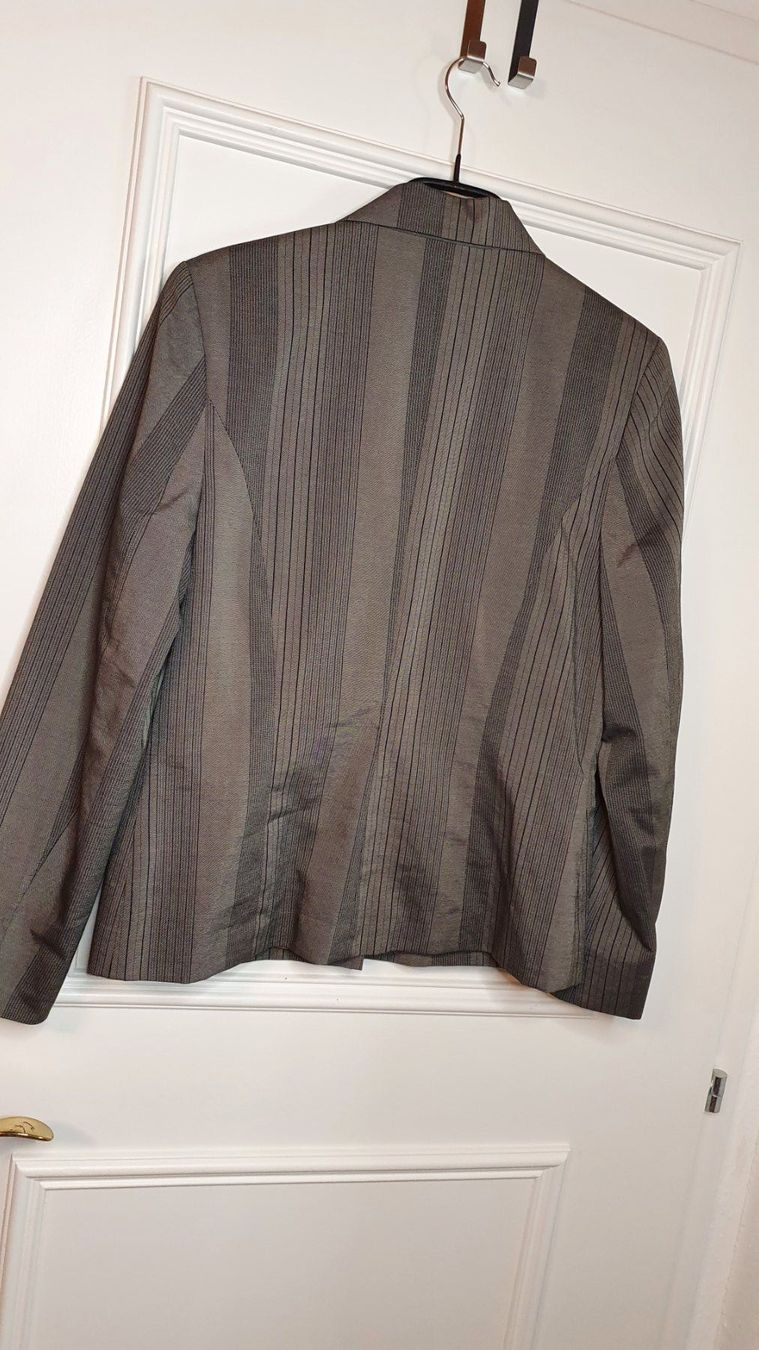 Giacche: Blazer Größe 38-M – Usato da Wald ZH venduto da Martin79 2