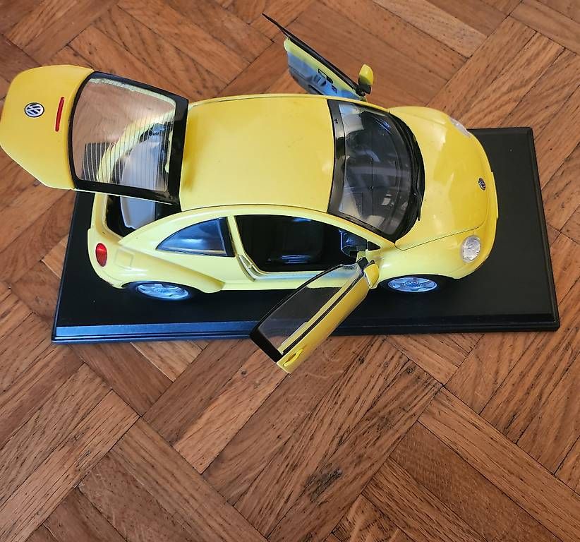 Modellautos: Maisto New Beetle – Gebraucht aus Romanel-s-Lausanne von jjcha 1