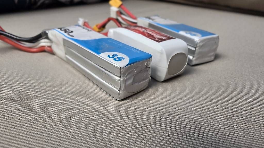 Batterie, Caricabatterie & Alimentatori: 3x 3S LiPo Akku – Usato da Udligenswil venduto da Thisu77 1