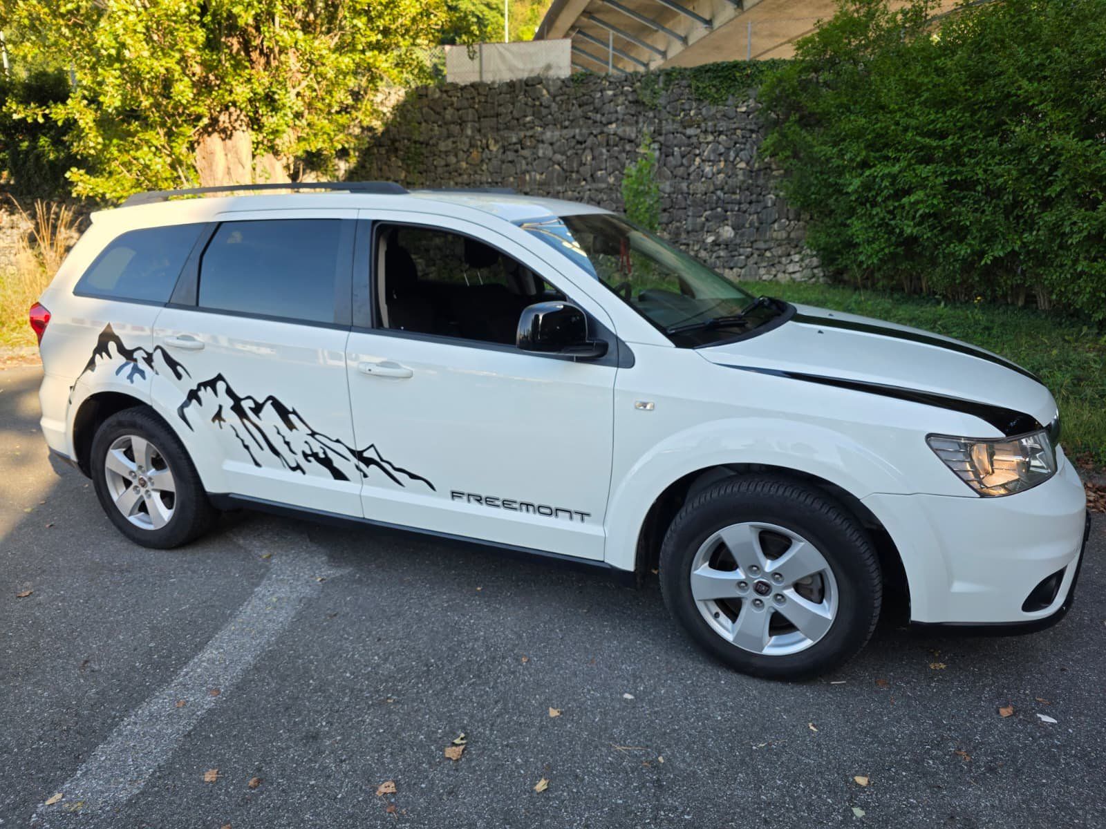 Fiat Automobili: Fiat Freemont 2.4 – Usato da Yverdon-les-Bains venduto da MotoFactory. 6