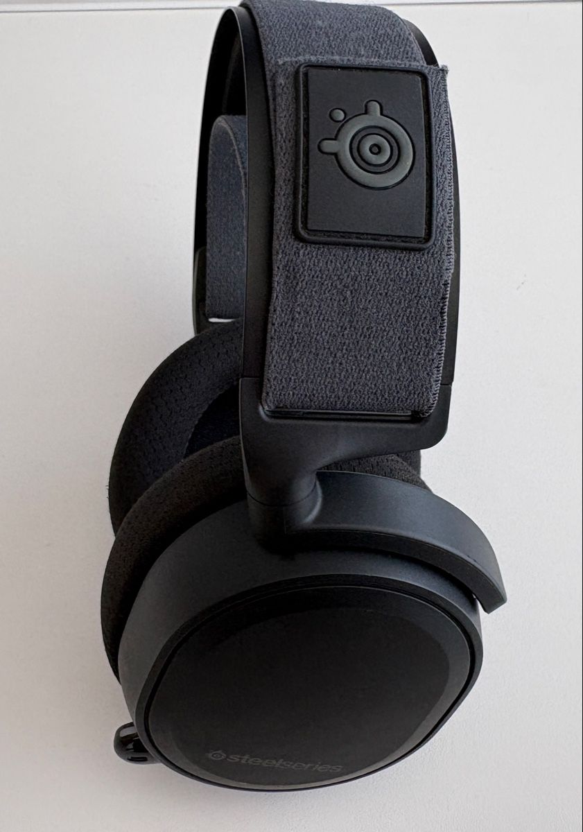 Steelseries Cuffie: SteelSeries Arctis 7+ Wireless Headset Neupreis 200.- – Usato da Obfelden venduto da vivialexandra 7