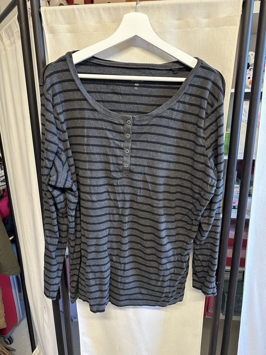 C&A Top: CA top XL – Usato da Mendrisio venduto da ketolin