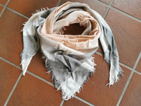 Schal / Foulard / Dreieckstuch rosa, grau, weiss