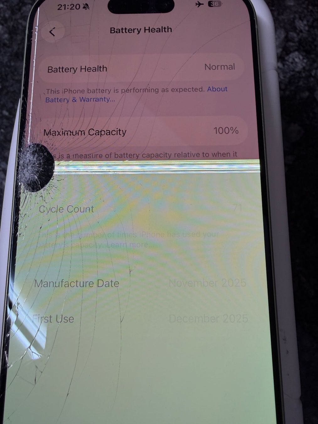 Apple Telefoni cellulari / Smartphones: iPhone 17 256 GB Salbei - Display defekt – Difettoso da Zug venduto da bhepp 1