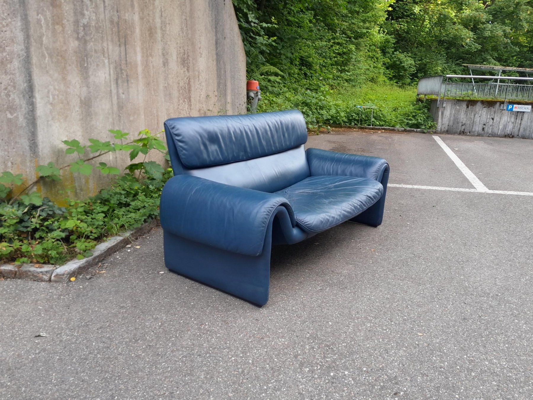 De Sede Divani: Vintage De Sede Sofa DS-2011 - Indigo - Ab 1.-- – Usato da Männedorf venduto da Bel-view 2