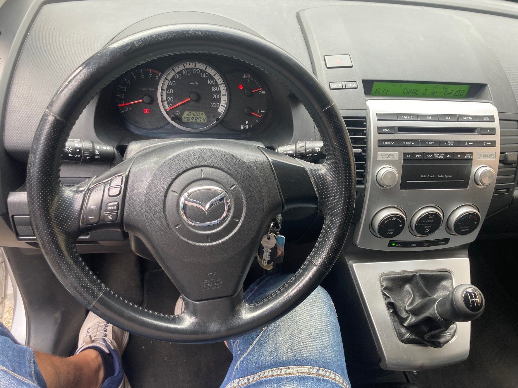Mazda Automobili: Mazda 5 2.0 Benzin Minivan 7 Plätze – Usato da Studen BE venduto da kuk68 7
