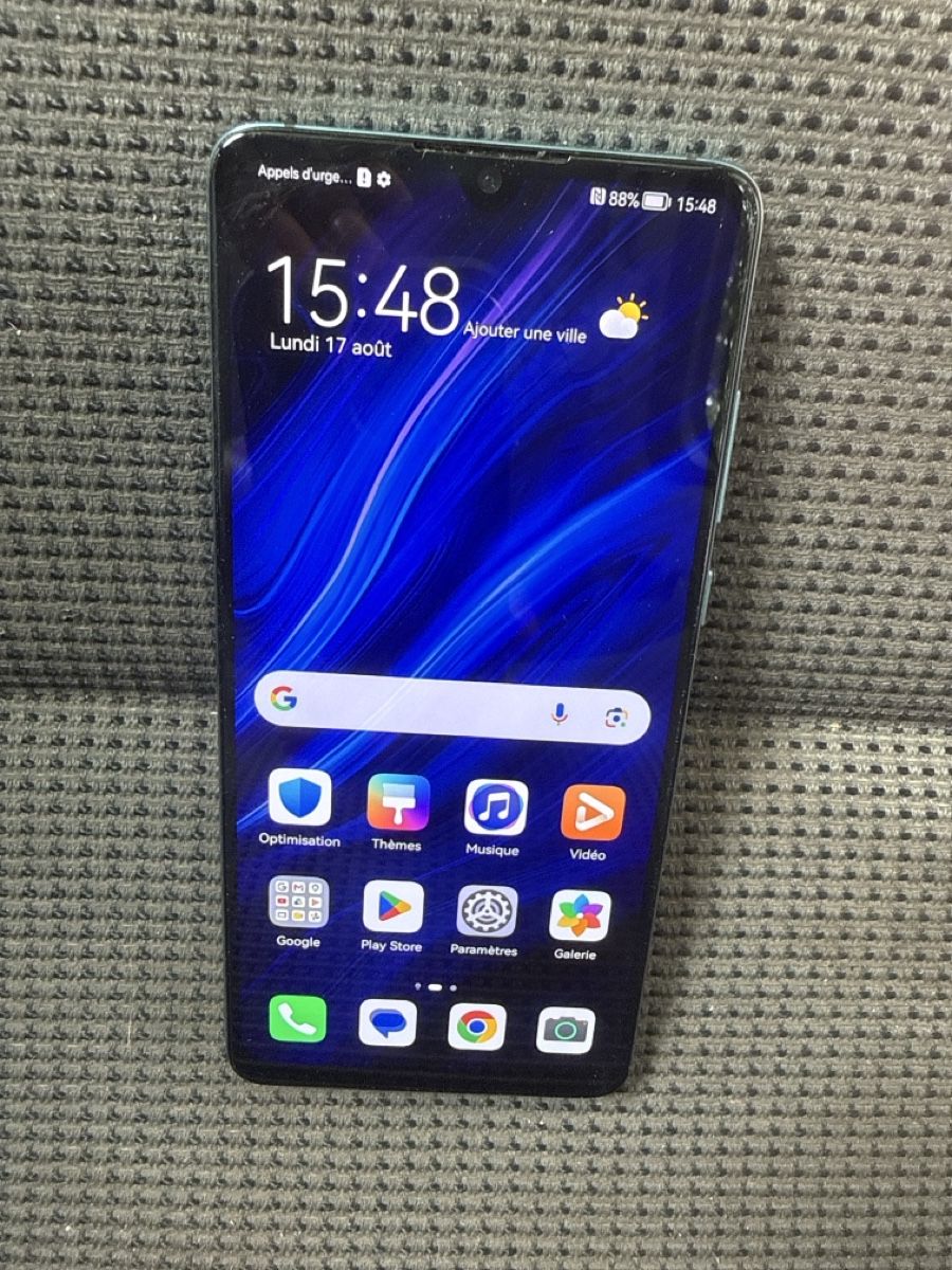 Huawei Handys / Smartphones: Huawei P30 – Gebraucht aus Lausanne von JM-09 1