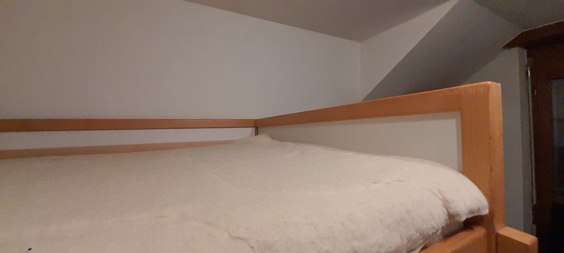 Letti: Hochbett Holz Natur mit Leiter – Usato da Effingen venduto da stolzfamily 2