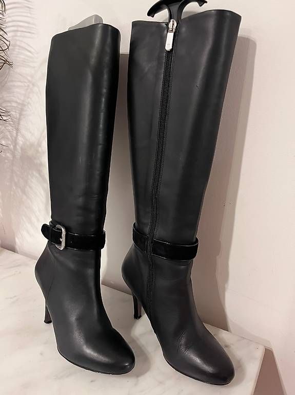 Scarpe da donna: Edle Echtleder in Stiefel Gr. 37 Navyboot – Usato da Zürich venduto da Snicole 1