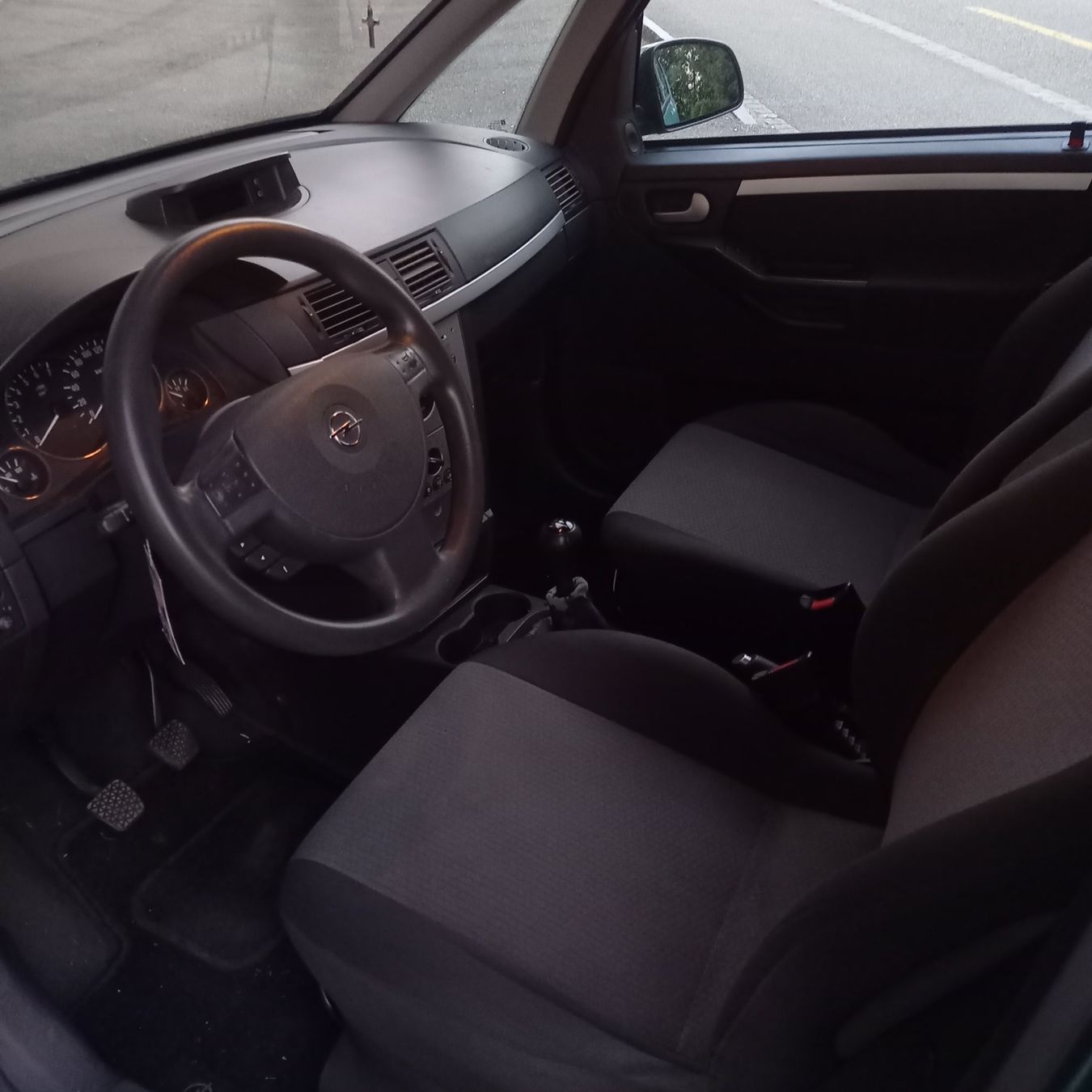 Opel Automobili: Opel Meriva A 1.6 ab MFK – Usato da Bözen venduto da Nick730 4