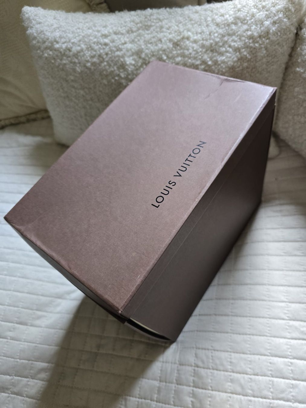 Autres décorations & accessoires: LOUIS VUITTON – D'occasion à LAMONE par man_fdm5 2