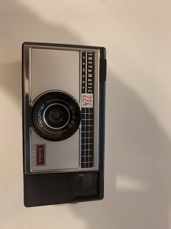 Fotocamera: Appareils photos et malette  – Usato da Gland venduto da visiped
