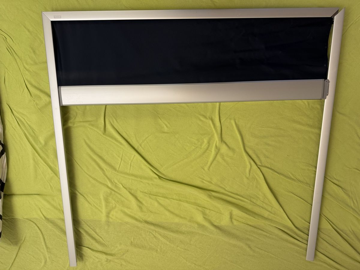 Velux Marquises: Velux Rollo, Verdunkelungsrollo – D'occasion à Olten par mbeausbs 2