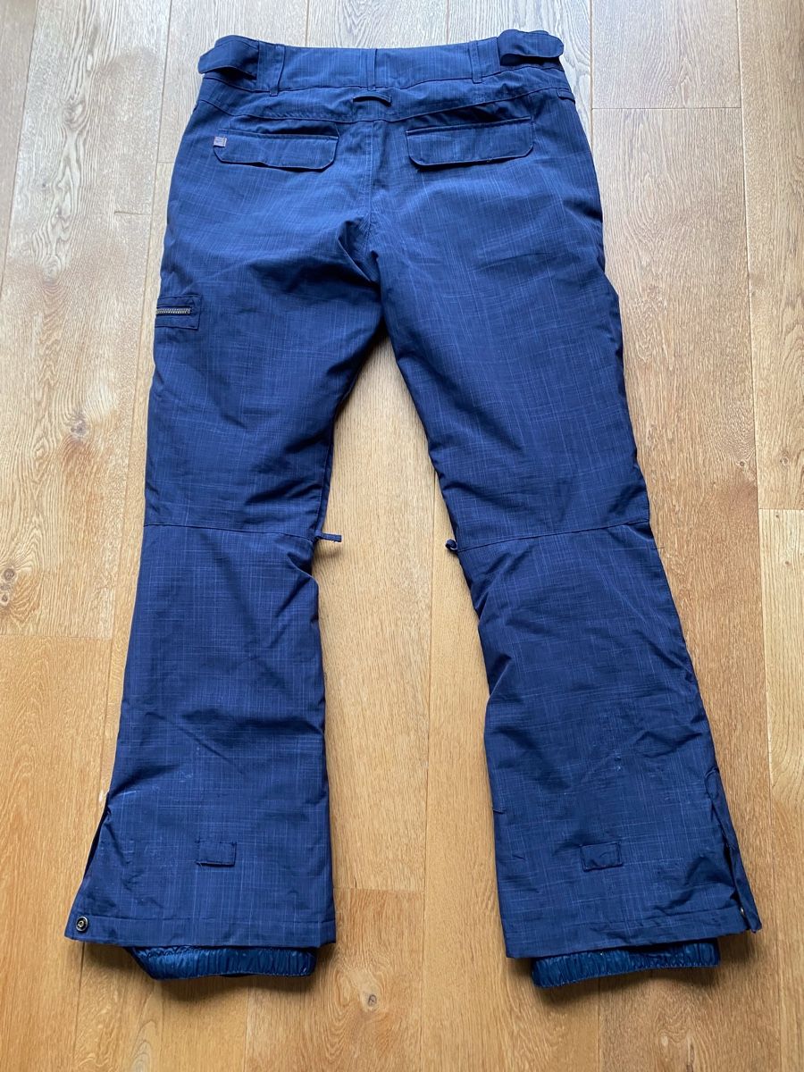Roxy Pantaloni: Winter Skihose, Gr. XL, Marke Roxy – Usato da Mollis venduto da Hepburn 1