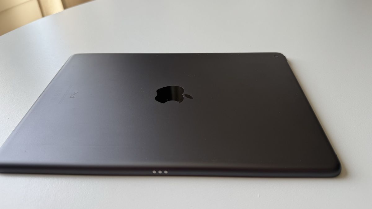 Apple Tablettes PC: Ipad 8 generation 128 gb – D'occasion à Gelterkinden par 4eb_y6xh 4