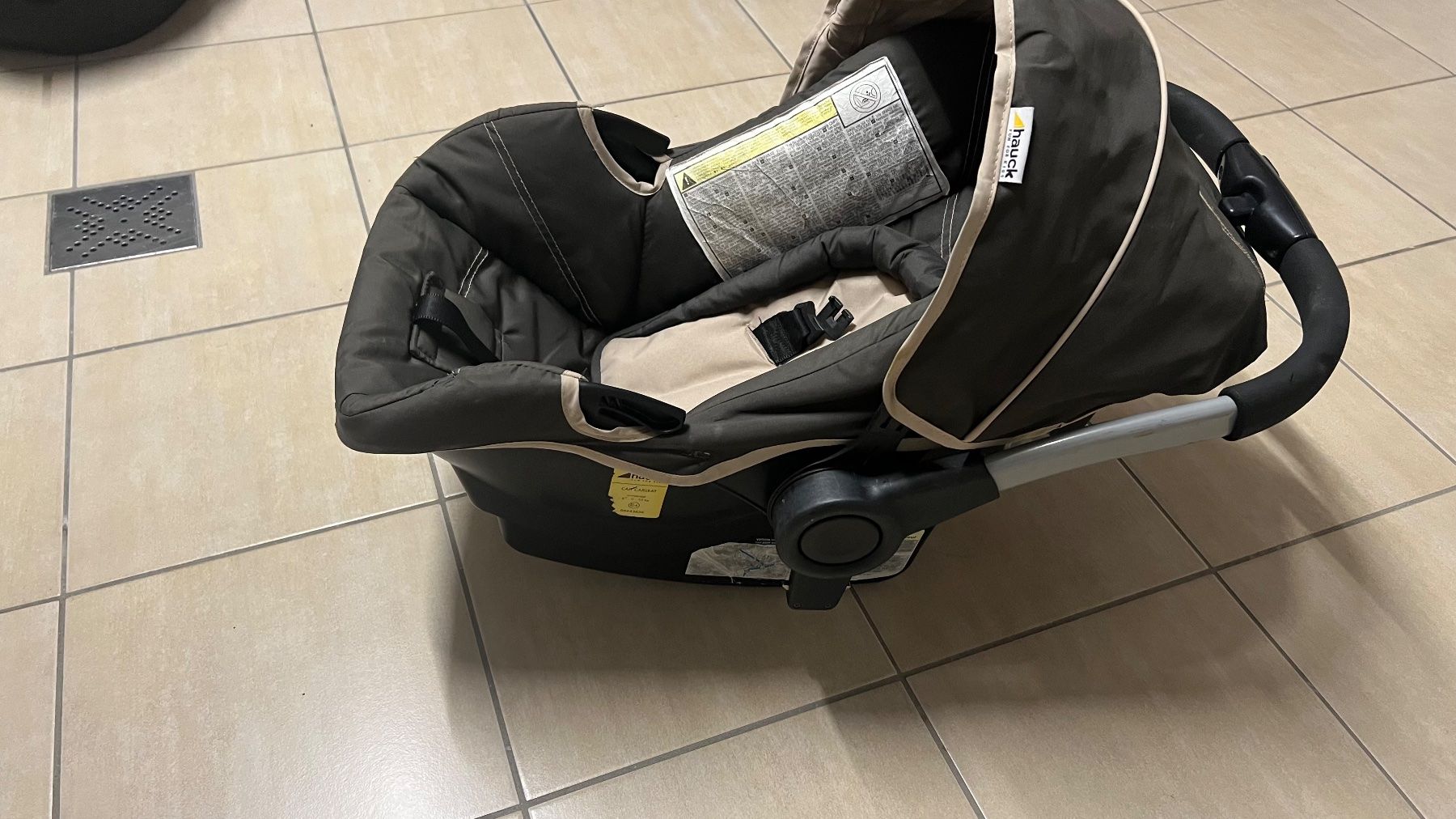 Hauck Carrozzine: Hauk Kombikinderwagen – Usato da Hellikon venduto da hegae 5