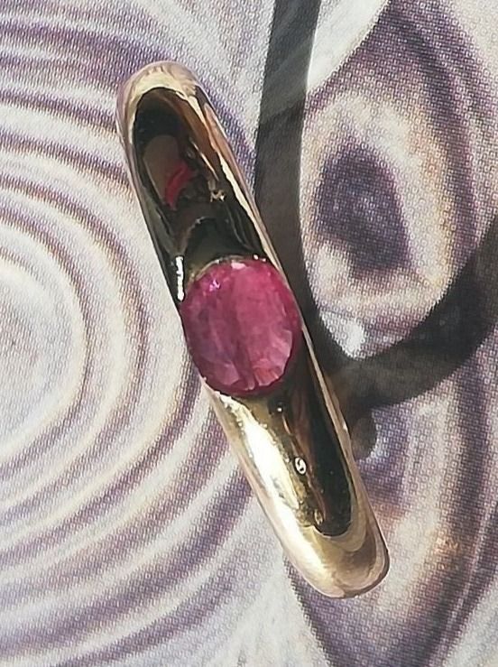 Anelli: Traumhafter 750 Goldring mit 1 Rubin – Nuovo (secondo la descrizione) da Unterägeri venduto da Altgoldschmuck 6