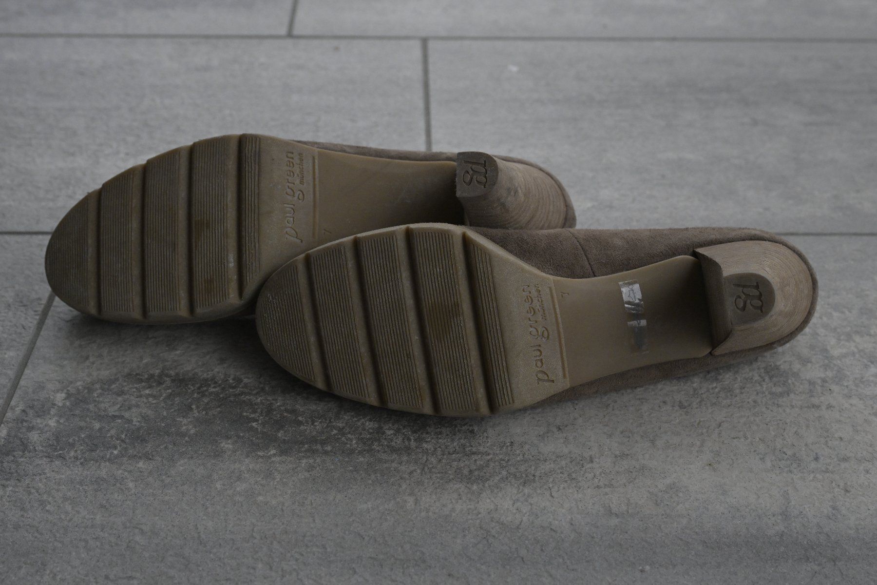 Chaussures femmes: Pumps Paul Green, Grösse 7 – D'occasion à Eschenbach SG par MarThu 3