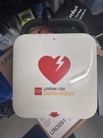 Defibrillator LIFEPAK CR2 mit Notfalltasche neu