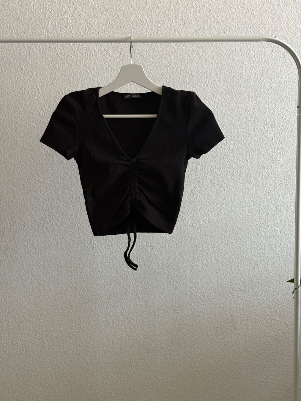 Zara Camicette, T-shirt & Top: schwarzes Top – Usato da Zürich venduto da bbbggg