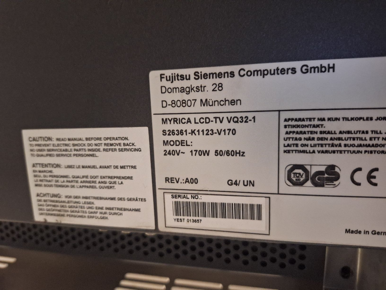 Televisori: Fernseher mit Standfuß – Usato da Strengelbach venduto da Ist-van 6