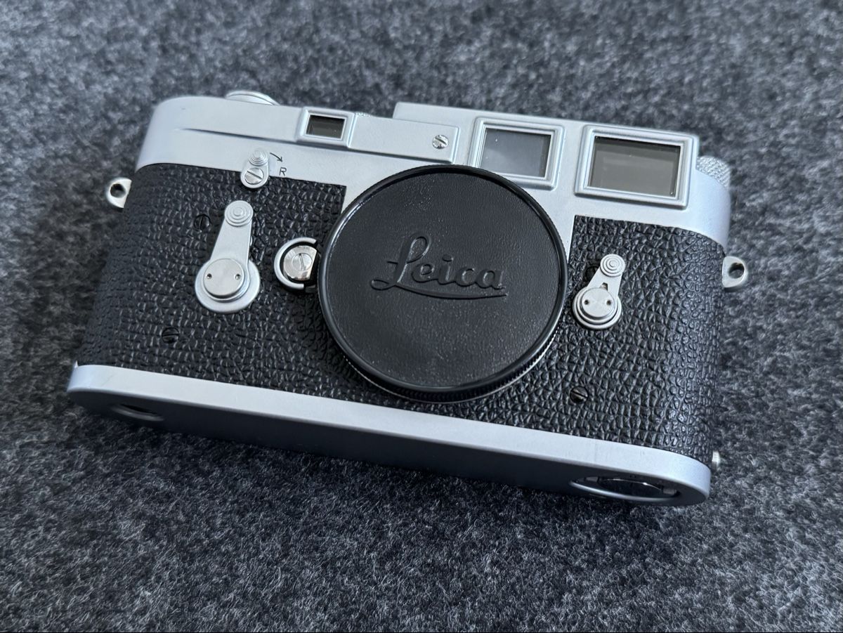 Leica Appareil photo: Leica M3 Single stroke + Leica Meter - excellent état – D'occasion à Soral par Midnightw7