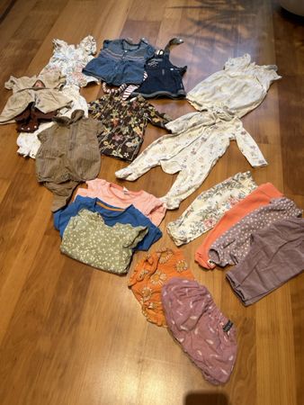 Grosses Kleiderpaket Gr. 68, Mädchen, Sommer