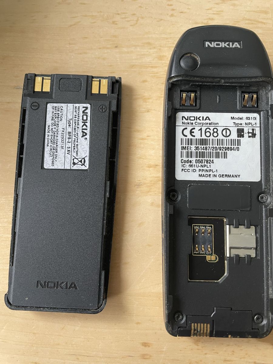 Nokia Telefoni cellulari / Smartphones: 5 x Mobiles (iPhone & Nokia) – Usato da Zürich venduto da Sunsport 4