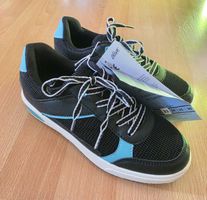 Sneaker mit LED Gr.33 | NEU