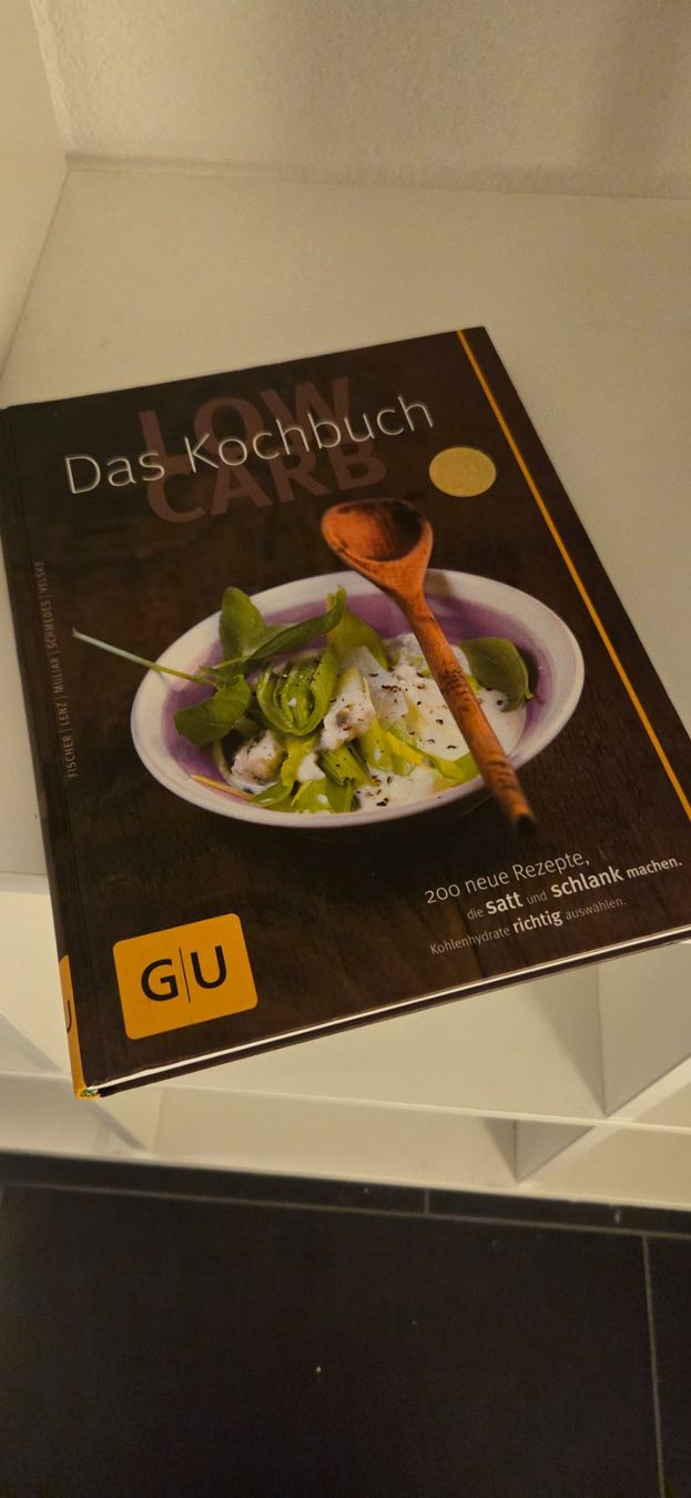 Bücher: Buch:   Low Carb Das Kochbuch GU – Gebraucht aus Bremgarten b. Bern von Marge7979