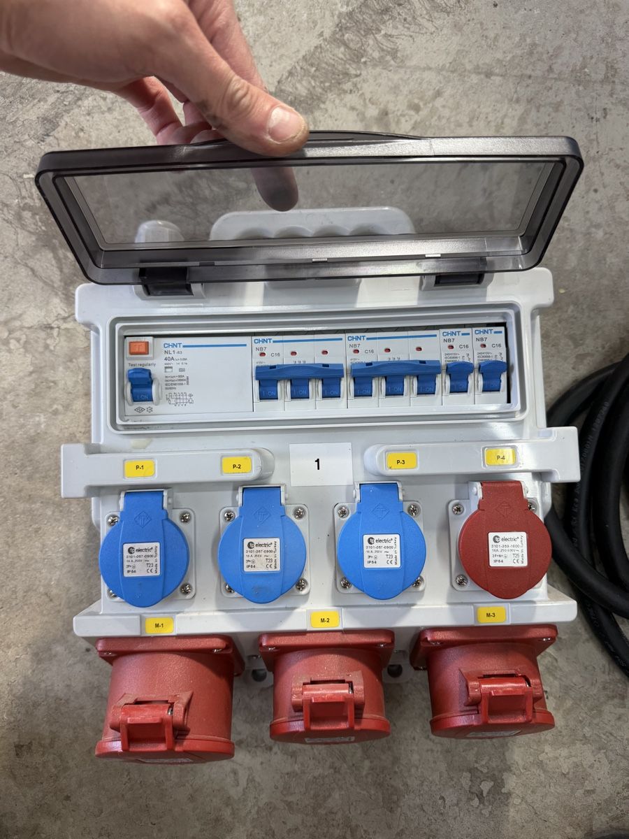 Elettrotecnica: TP Electric Stromverteiler IP44 – Usato da Beckenried venduto da chef3945 1