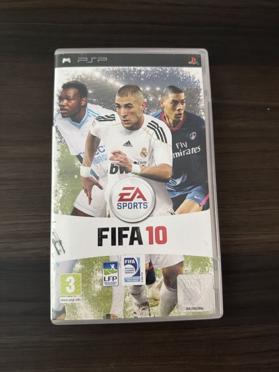 Sony Giochi: FIFA 10 PSP Game Disc with Case Good Condition – Usato da Zug venduto da fre_w72x