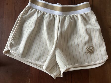 Shorts SIKSILK Luxe gestreift Grösse XS🤍