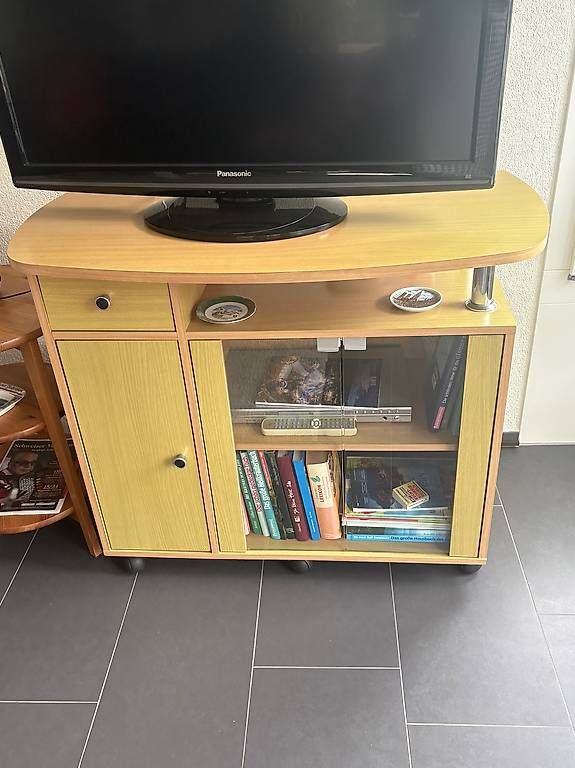 Mobili TV: Fernsehmöbel – Usato da Obbürgen venduto da bugi6868 2