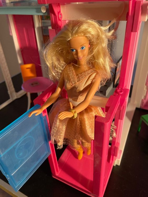 Barbie Villa Terrasse Réf 6902 de l'année 1987 Made In Italy