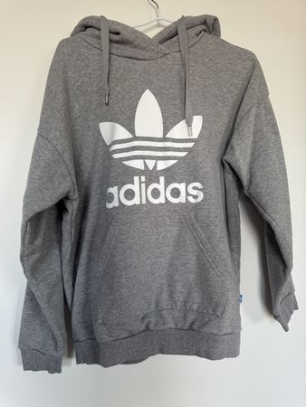 Adidas Hoodie Damen Gr. S – Grau