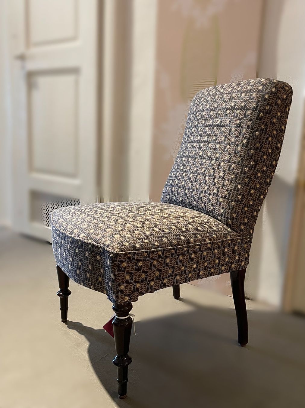 Poltrone: Napoleon III Sessel, neu bezogen, Stoff Josef Hoffmann – Nuovo (secondo la descrizione) da Luzern venduto da stilwerkstatt