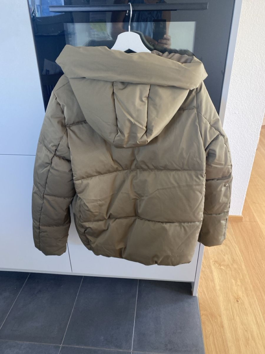 Vero Moda Jacken: Winterjacke kurz Vero Moda – Gebraucht aus Männedorf von KunigundeKunterbunt 1