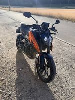 KTM DUKE 125 2025